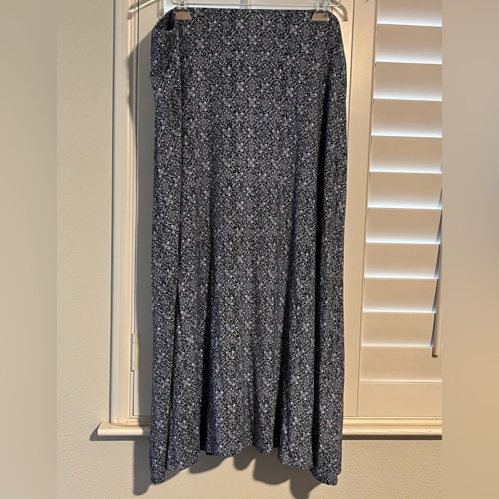 NWT - J.Jill Medallion Type Skirt